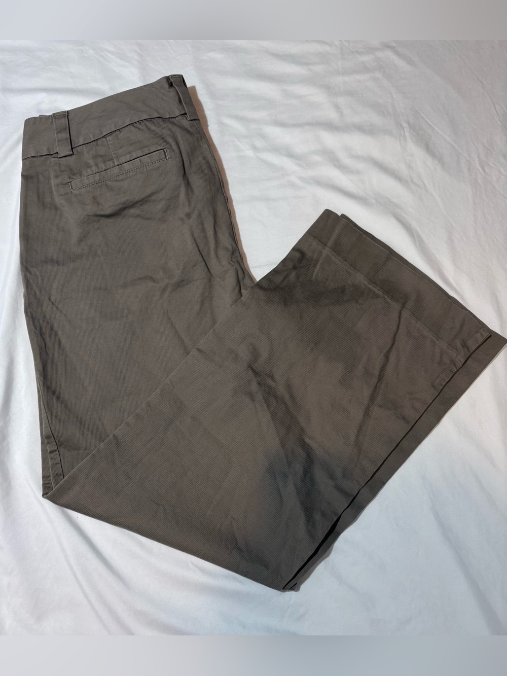 GAP Straight Leg Women's Pants in Dark Brown